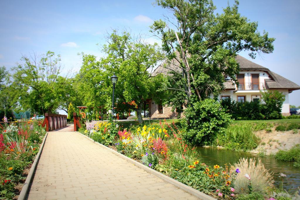 Penzion Eko Park Piestany 외부 사진